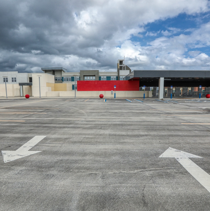 Residential driveway — Parking Lot Experts
